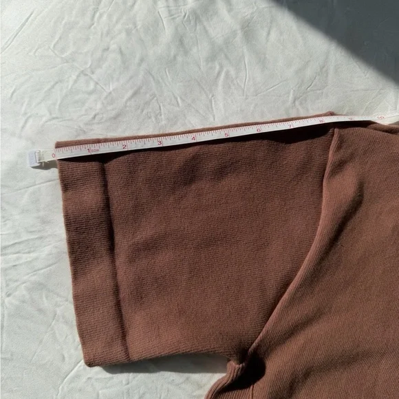 NEW Everlane ribbed cropped workout top - Picture 9 of 11